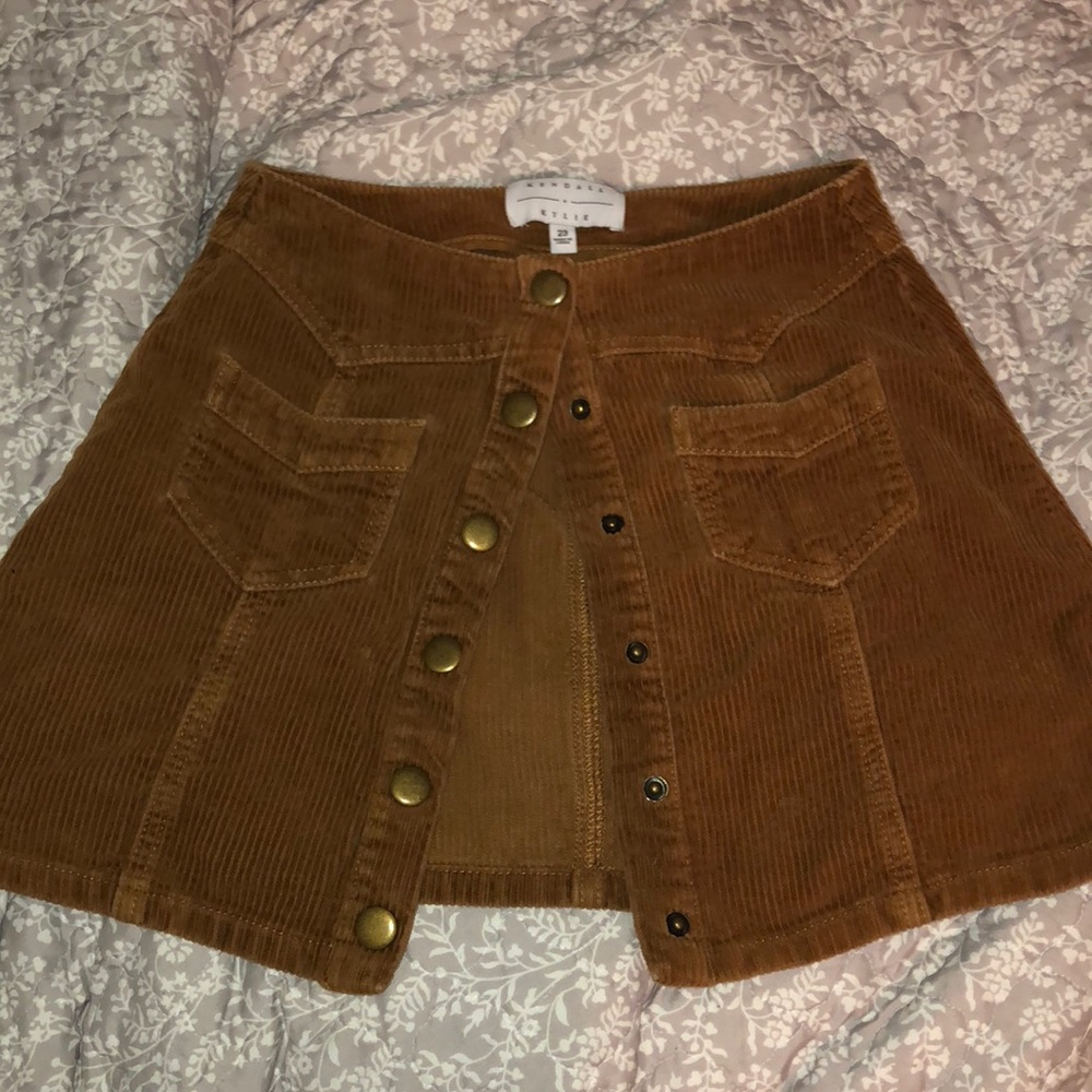 Brown skirt